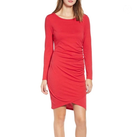 Leith Dresses & Skirts - 🆕 NWOT Leigh Ruched Long Sleeve Dress